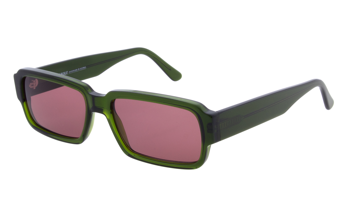 CLO 05 side