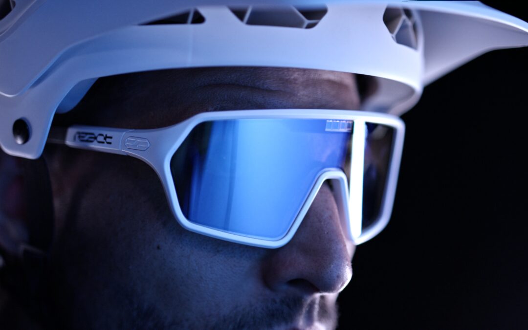 Lunettes React : 0.1 seconde