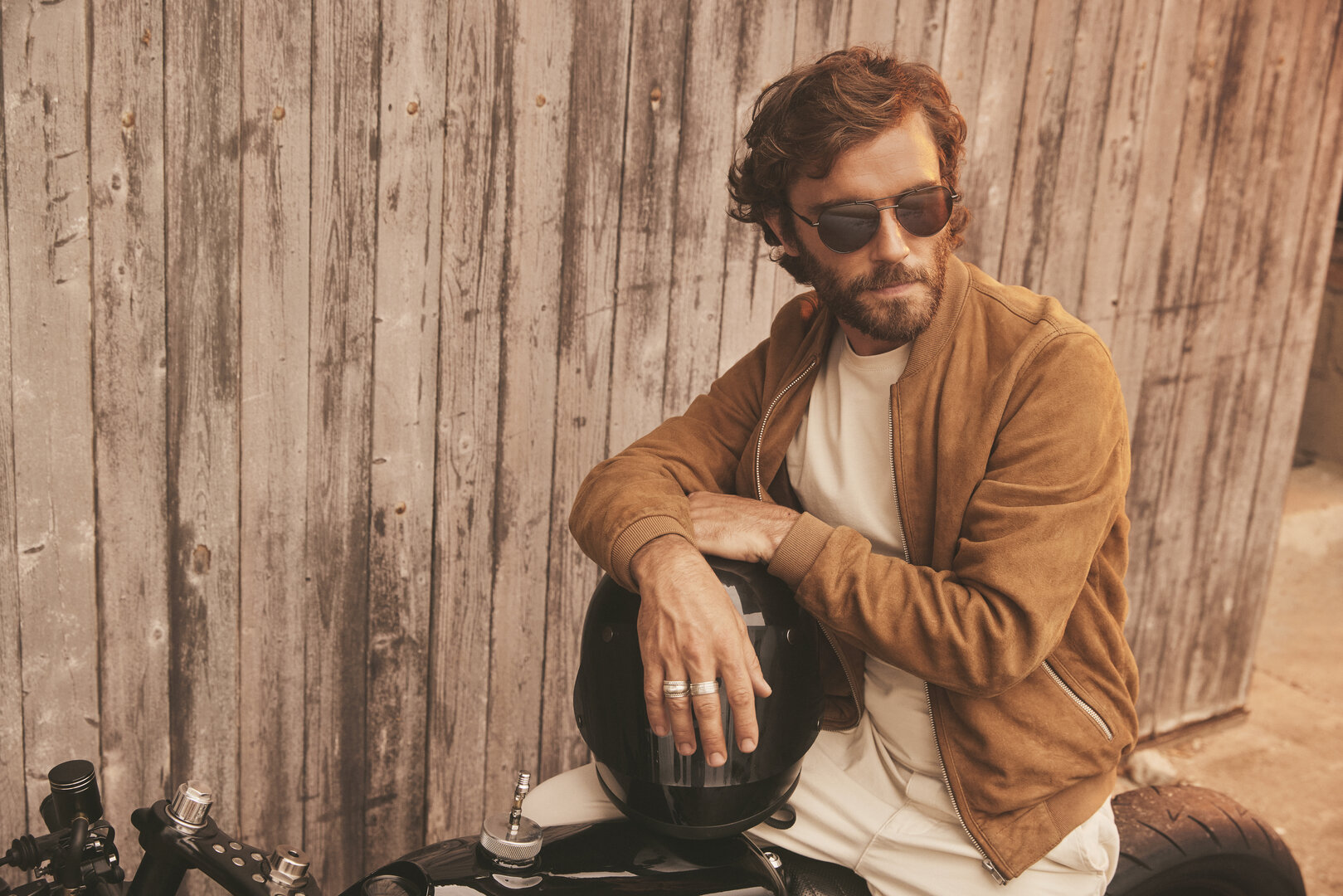 Serengeti PETE - Matte Black - Mineral Polarized Smoke Serengeti PETE - Matte Black - Mineral Polarized Smoke – Image 3