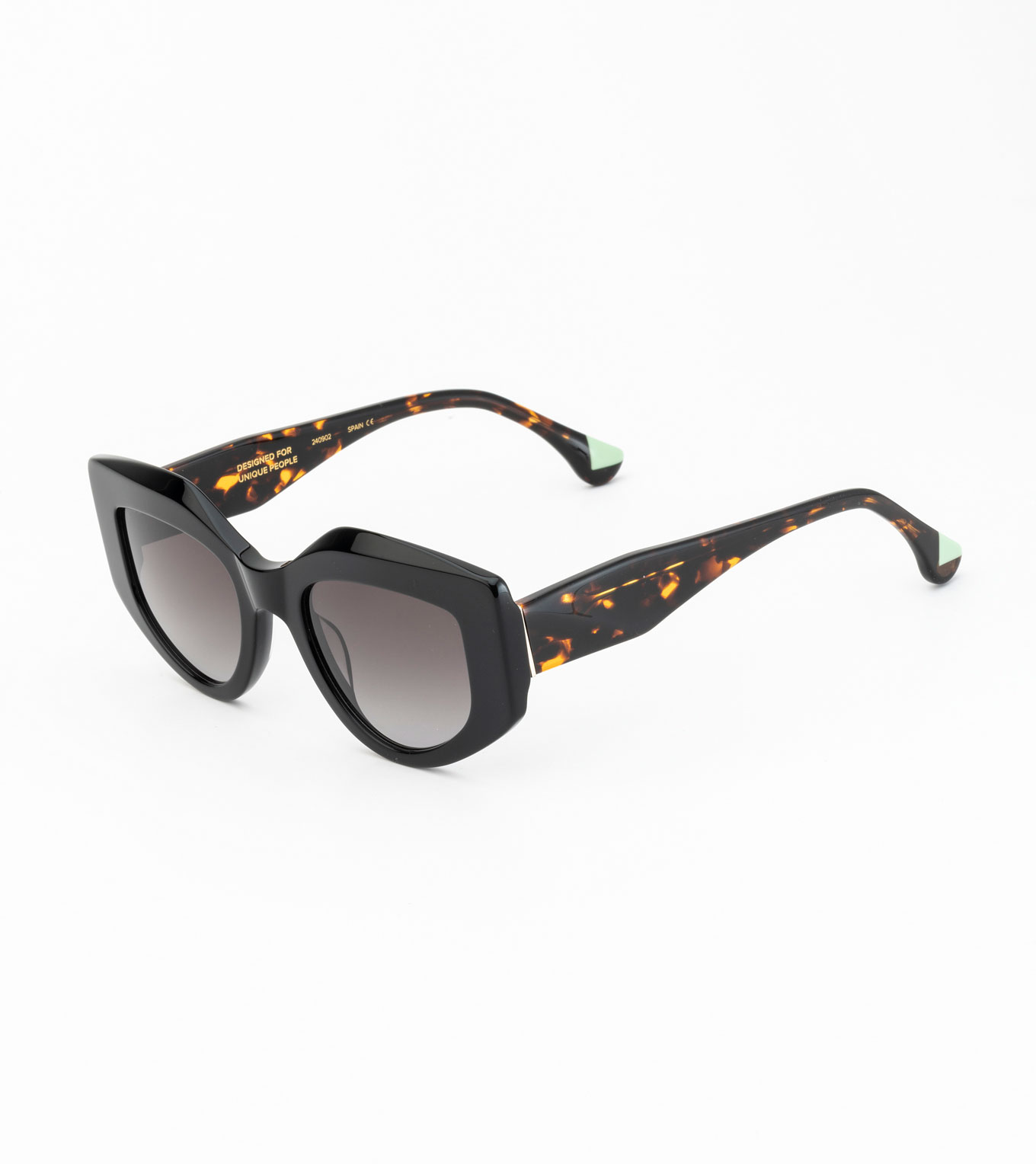 Accueil WOODYS - UMA 01