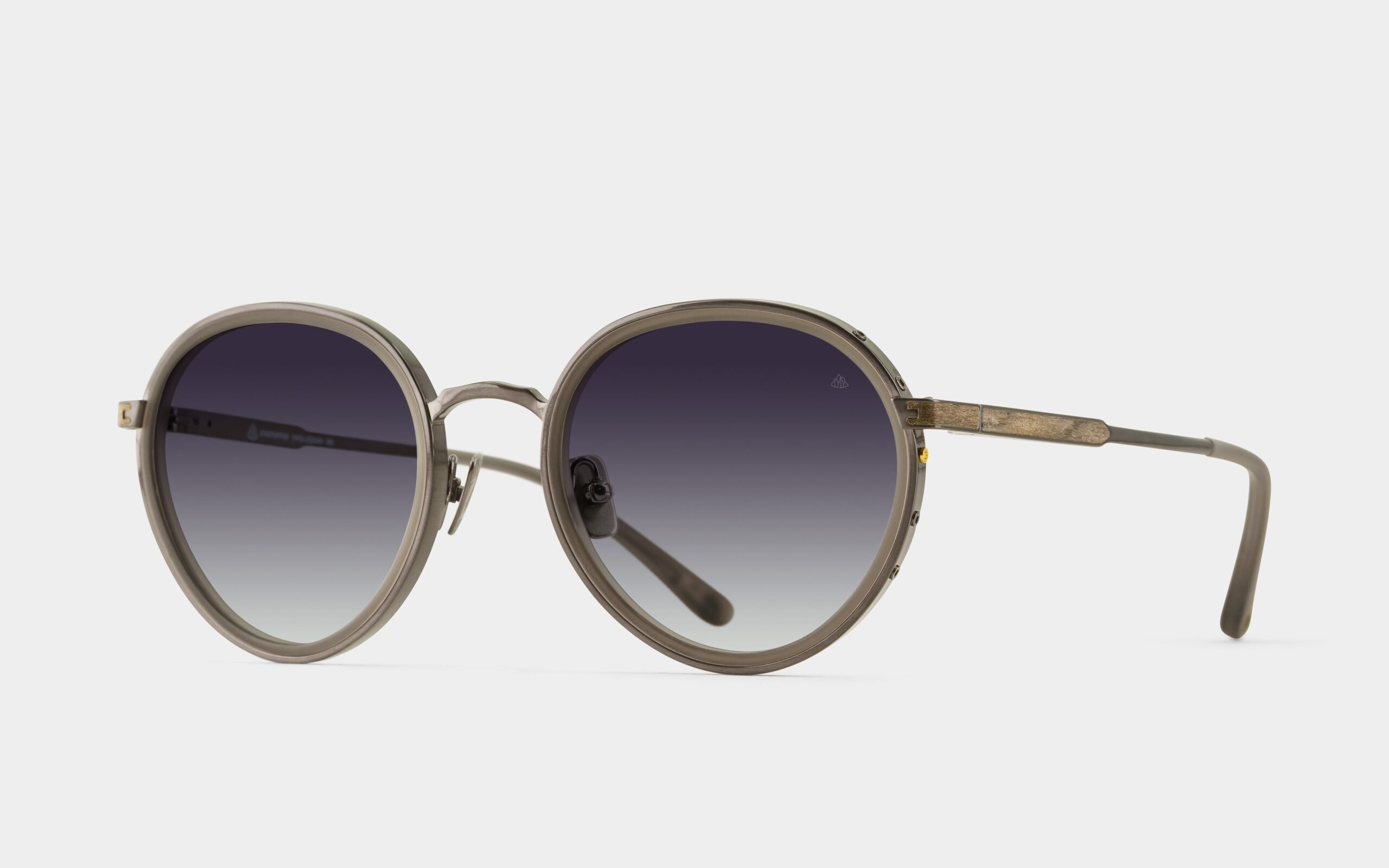 2024_09_honigdieb_5856_974_3600.landscape-scaled