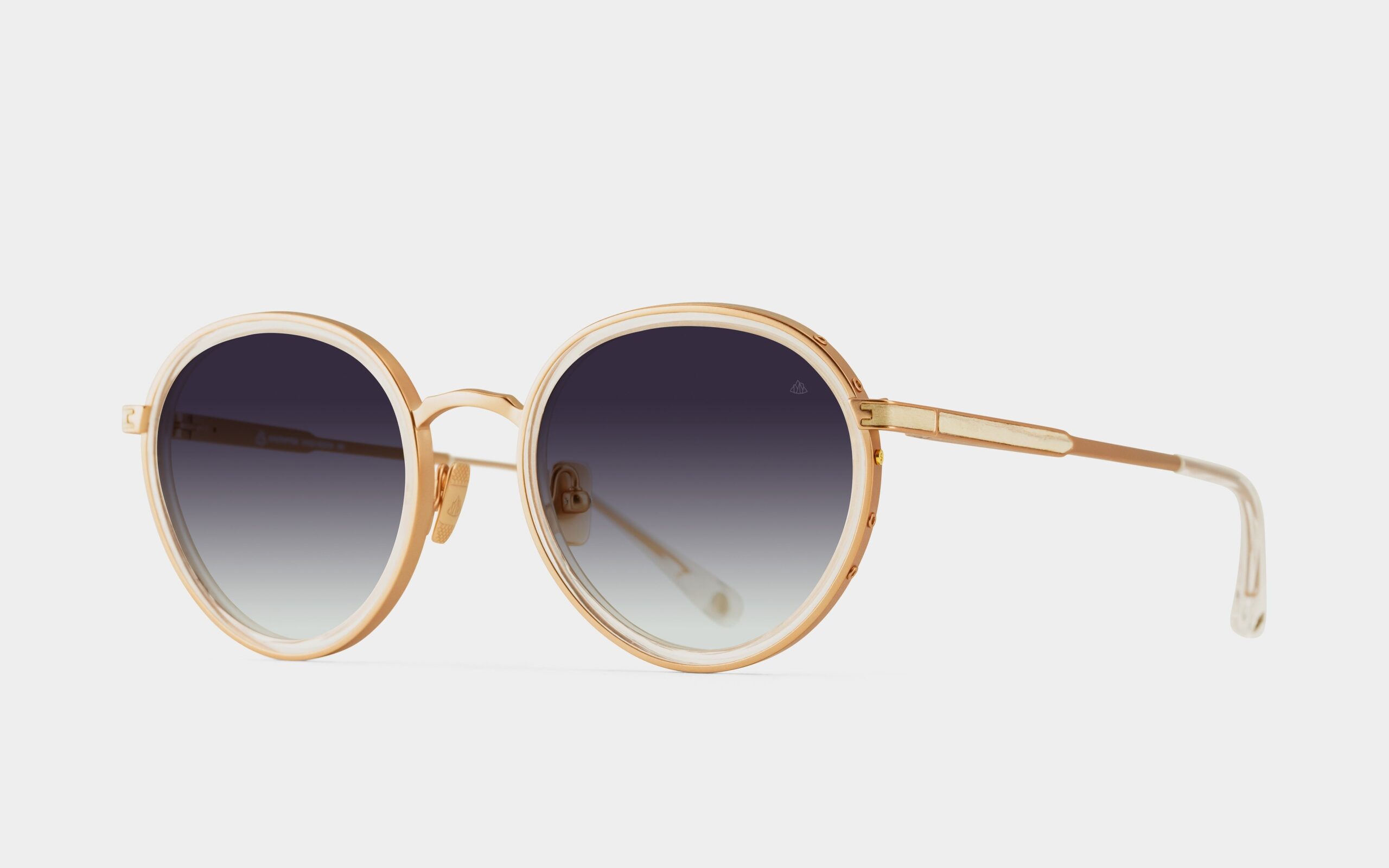 2024_09_honigdieb_5857_976_3600.landscape-scaled