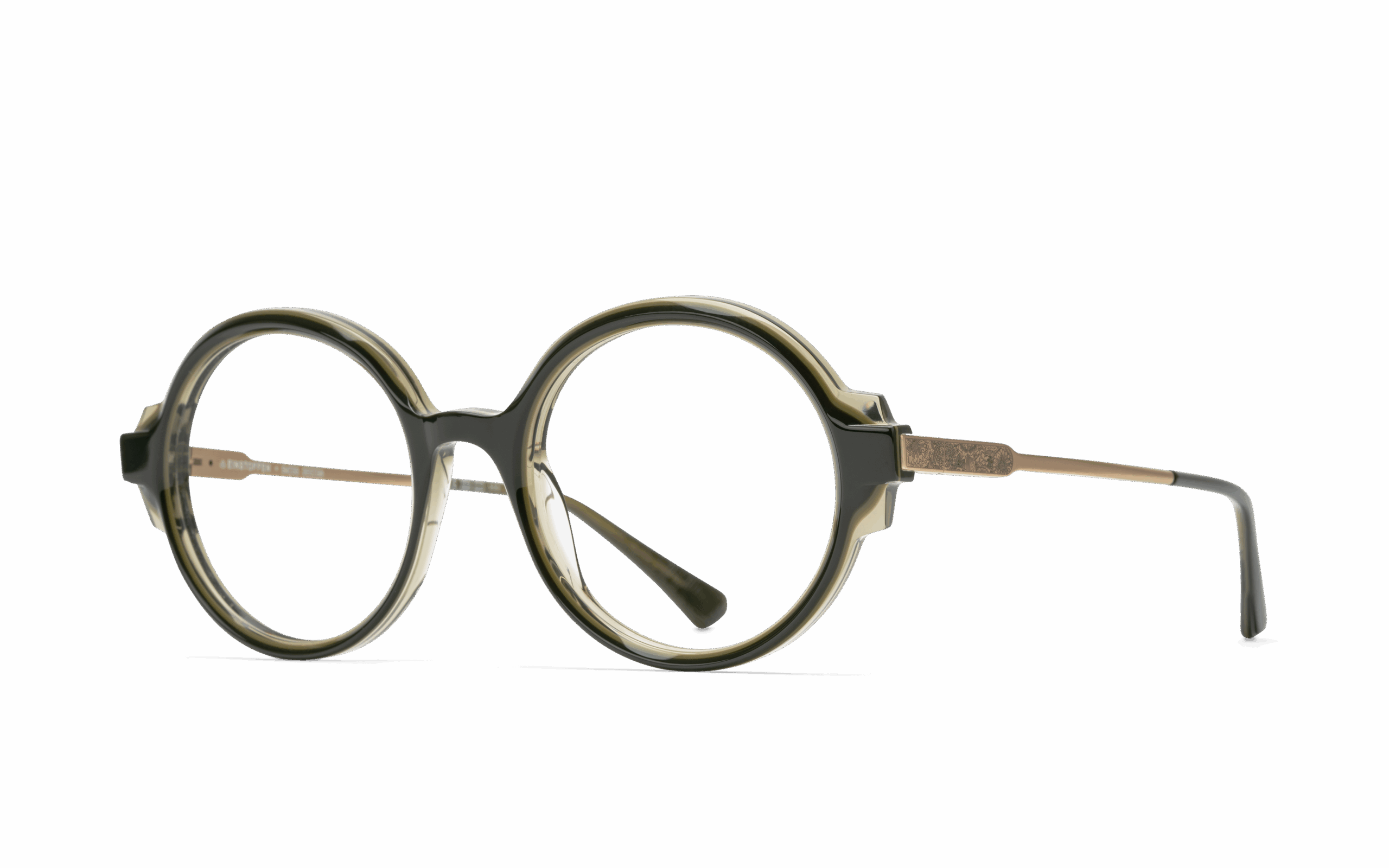 2024_09_kuratorin_6385_3248_3600.landscape-scaled