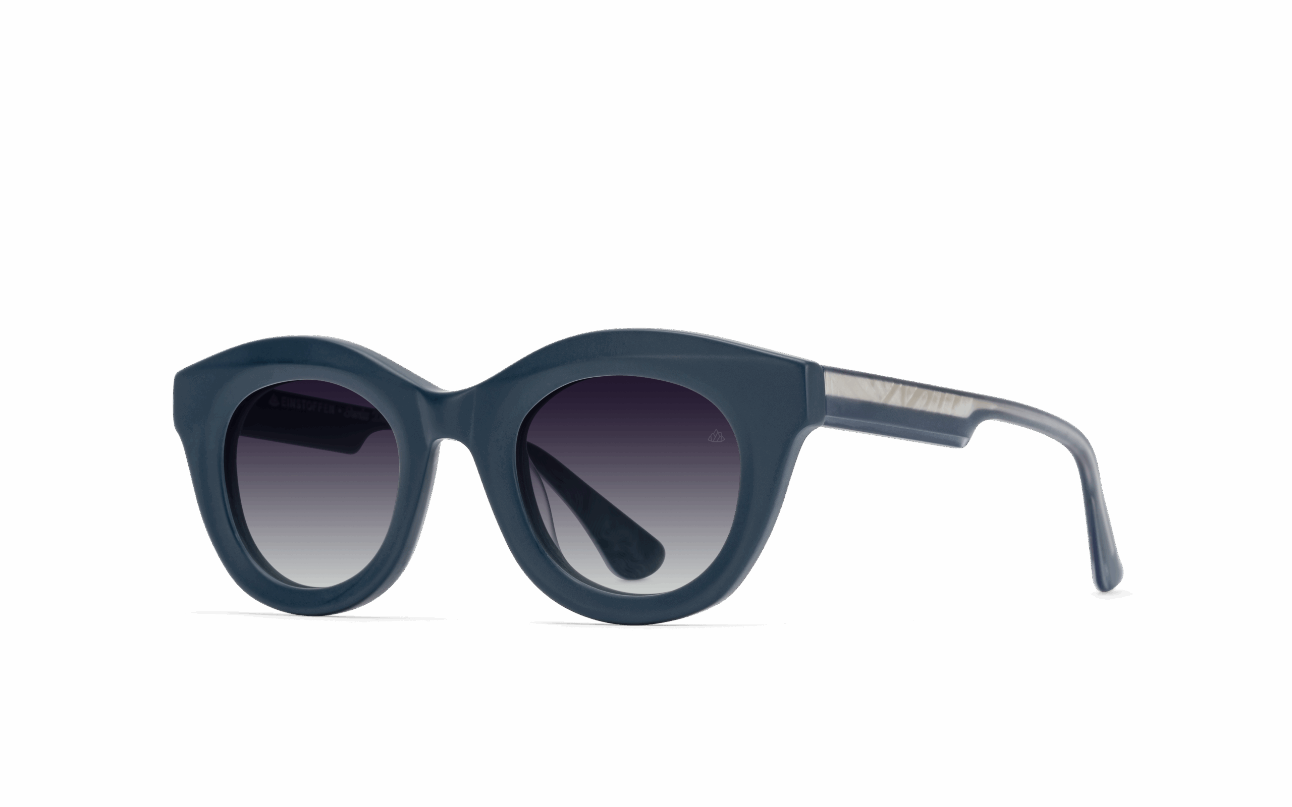 2024_09_mangaka_6132_3523_3600.landscape-scaled