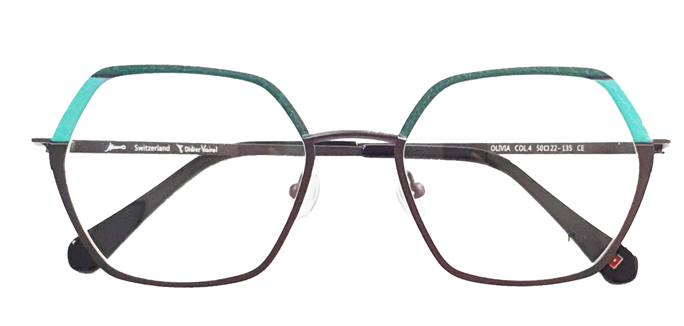 2024_09_olivia-col.4-front1-1