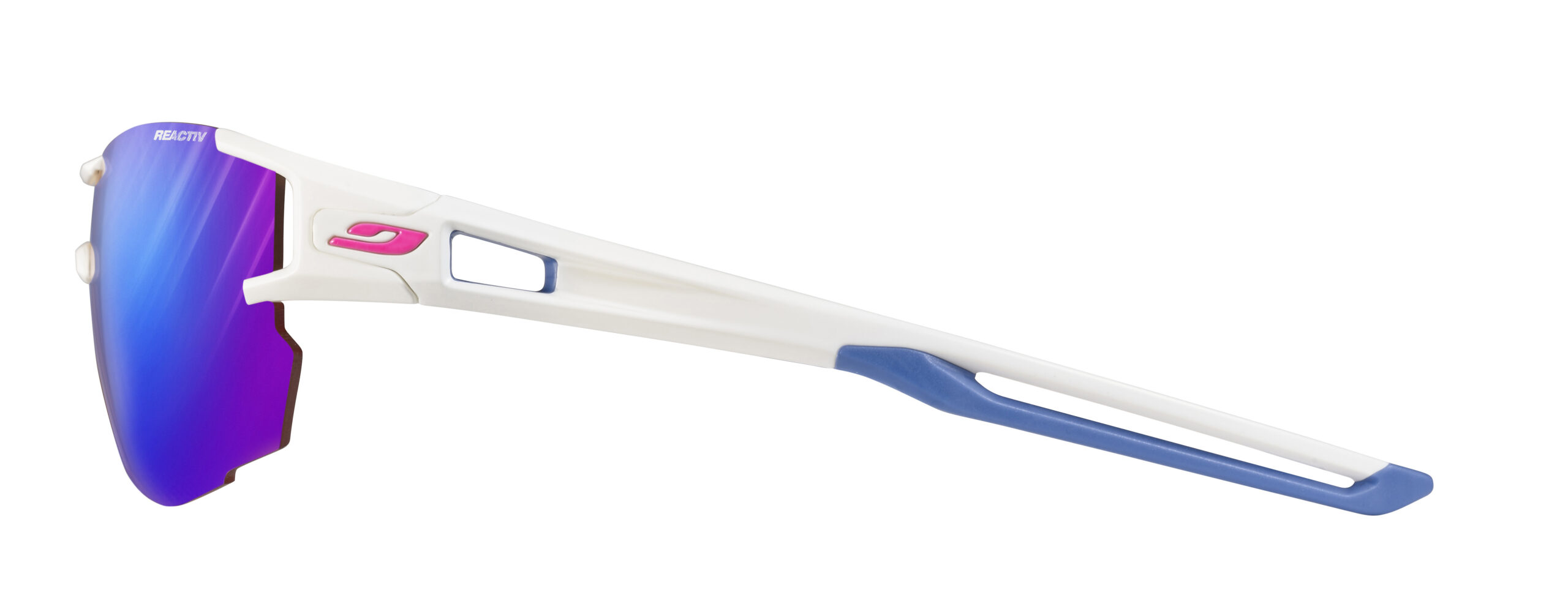 2025_03_aerolite_J4963411_side-scaled 2025_03_aerolite_J4963411_side-scaled