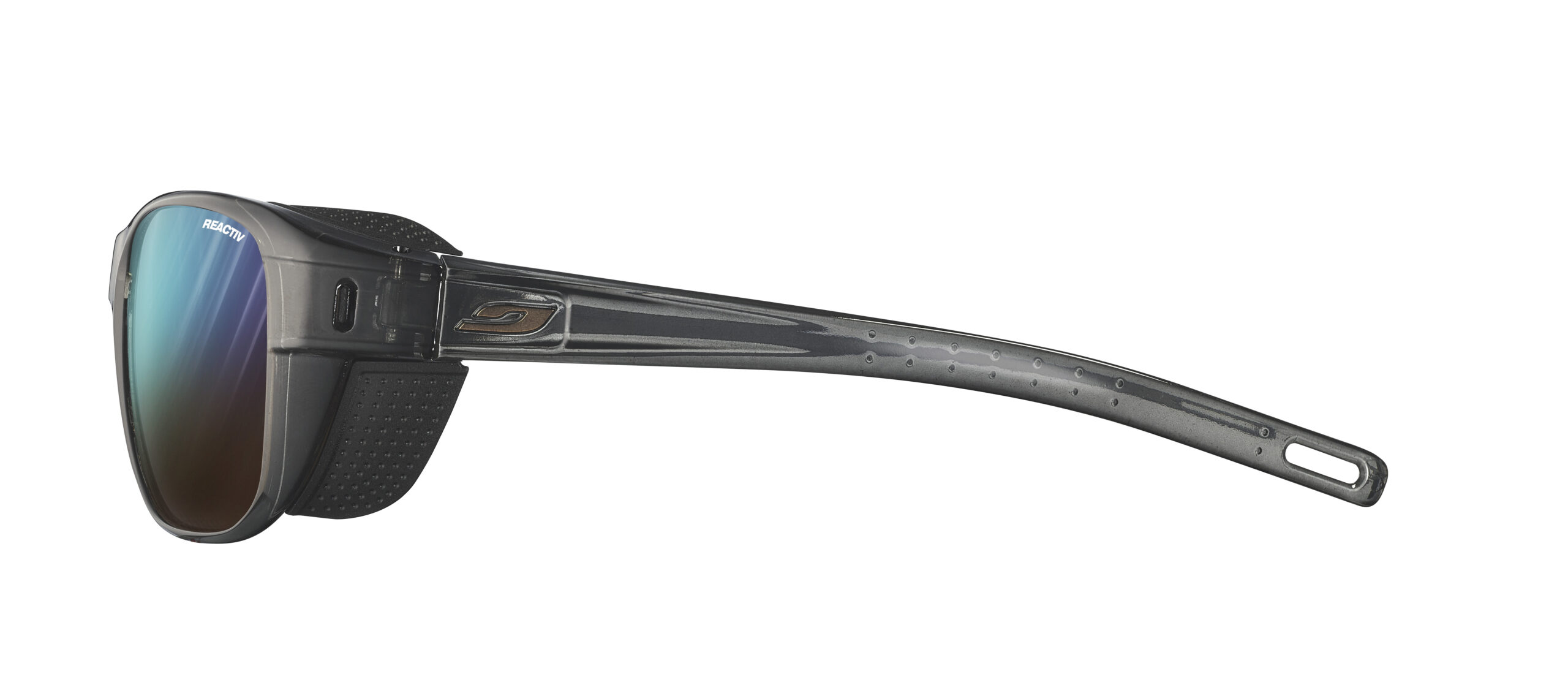 2025_03_caminoM_J5583614_side-scaled