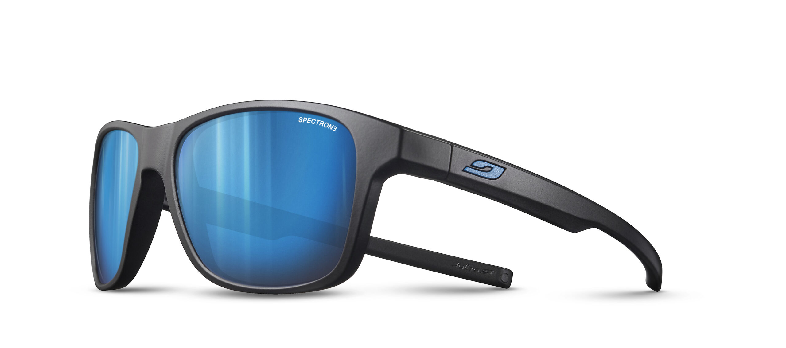 2025_03_cruiser_J5221122_main-scaled