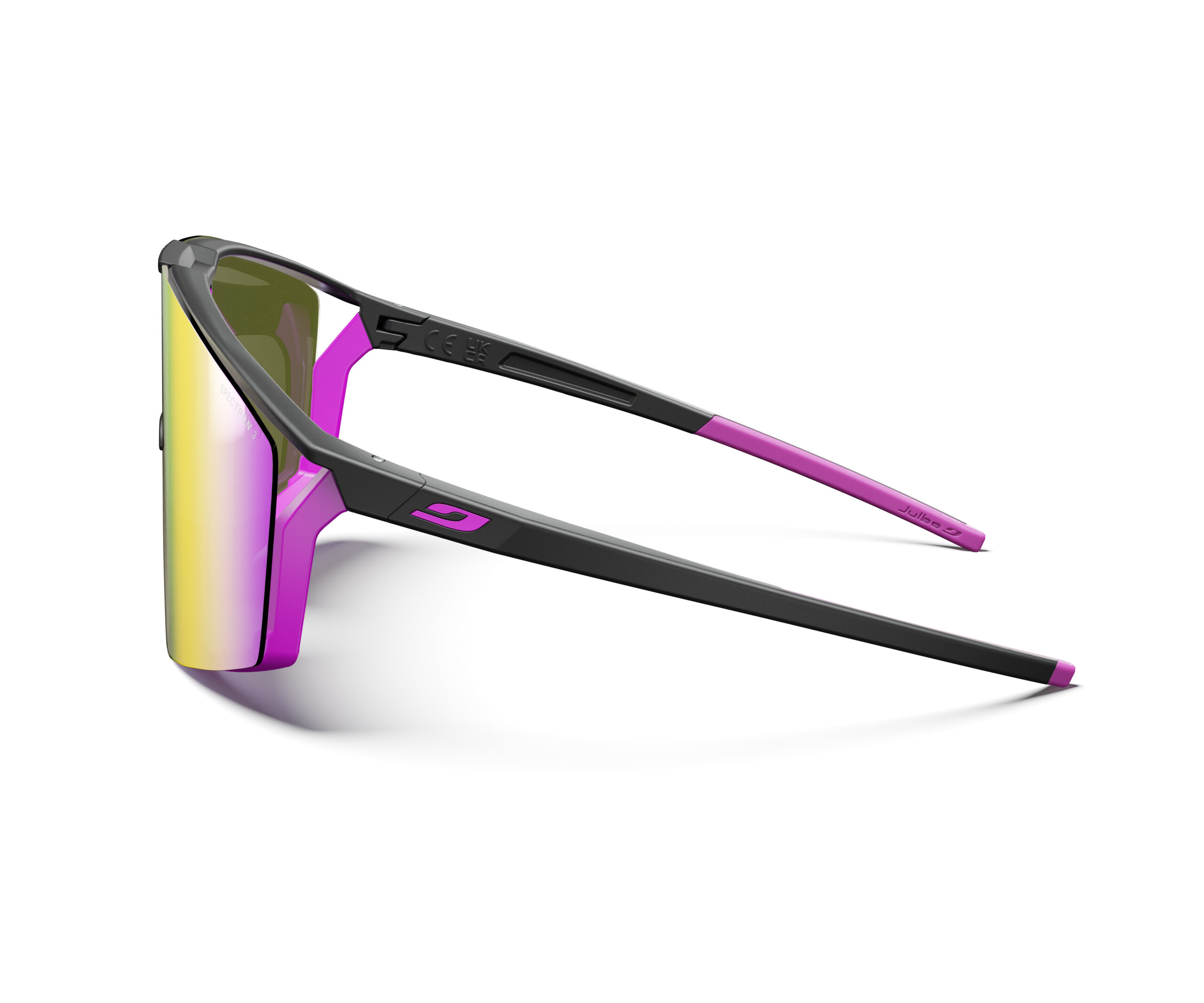 2025_03_edge_J5621123_side-scaled 2025_03_edge_J5621123_side-scaled