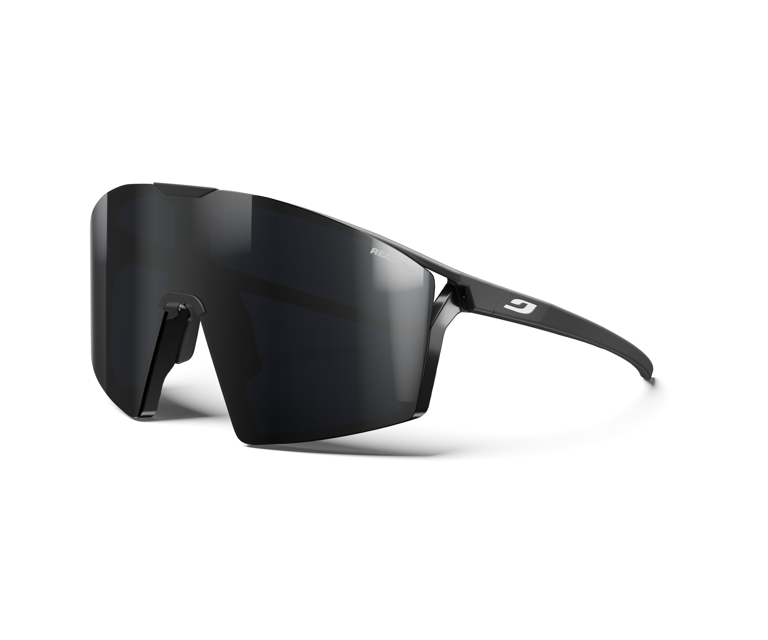 2025_03_edge_J5624014_main-scaled