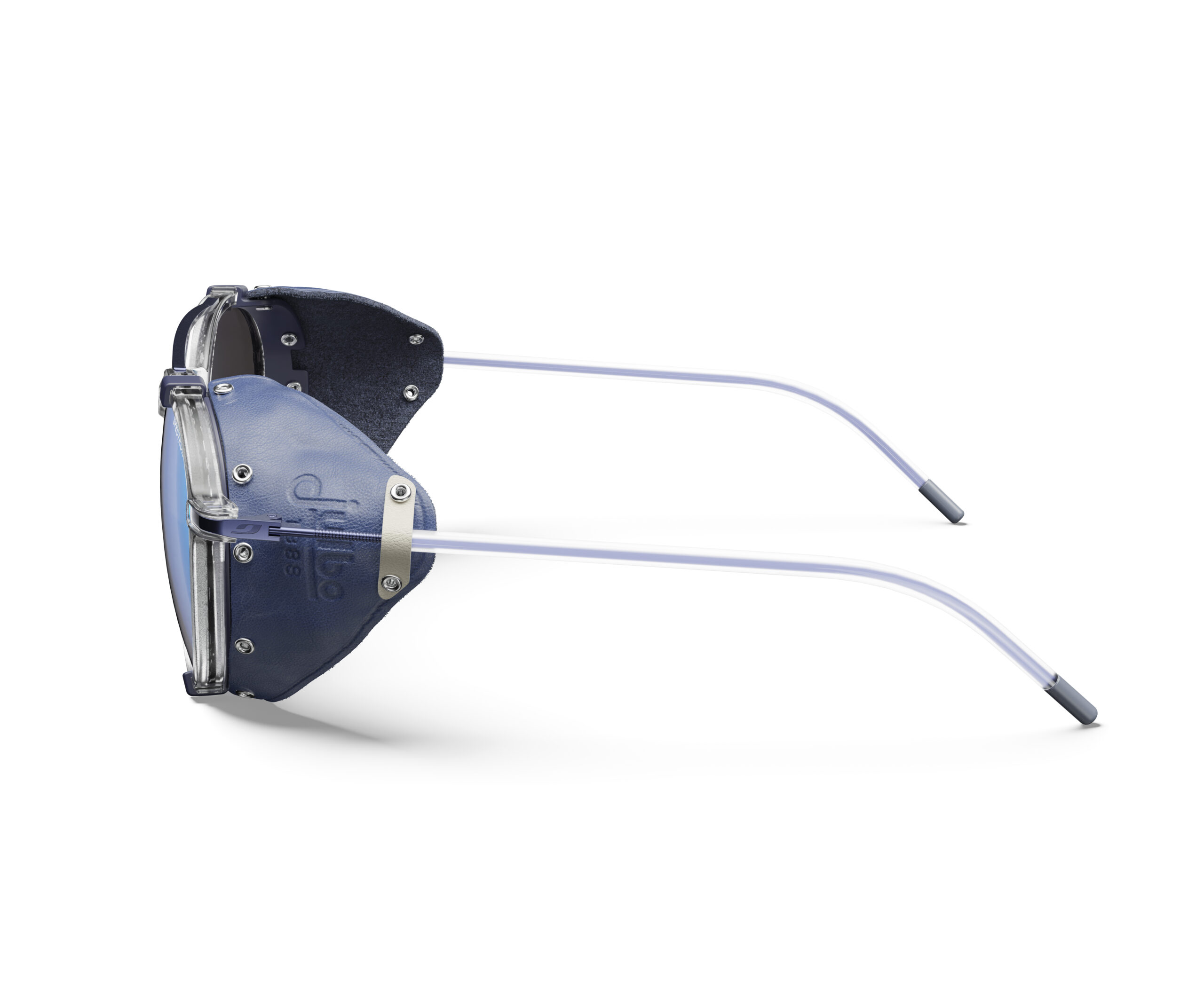 2025_03_legacy_J5641132_side-scaled