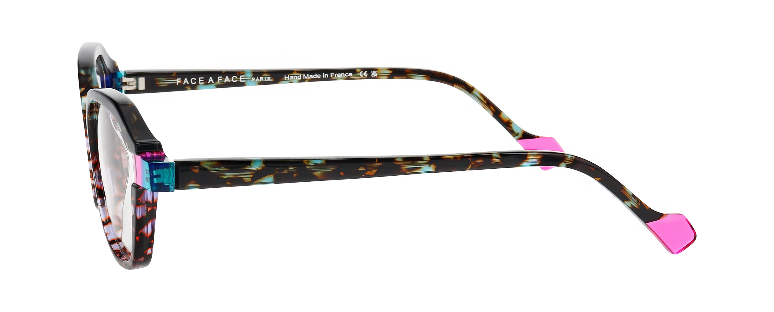 2025_04_FaceAFace_BLINK-2_COL_6200_90_5713252594696-1-scaled 2025_04_FaceAFace_BLINK-2_COL_6200_90_5713252594696-1-scaled