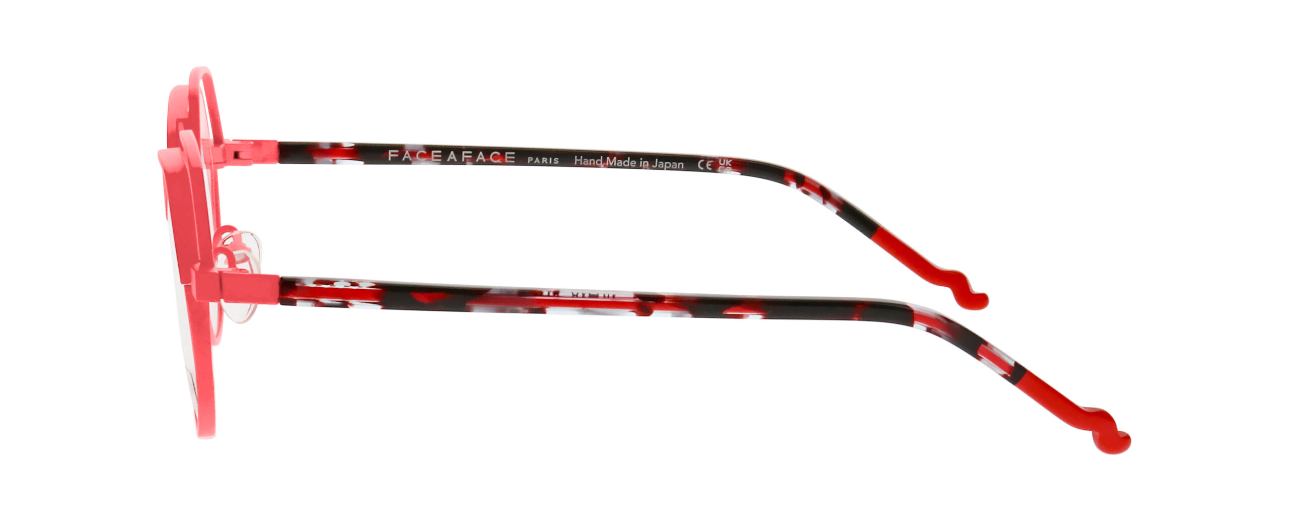 2025_04_FaceAFace_CALDER-1_COL_9424_90_5713252422258-1-scaled