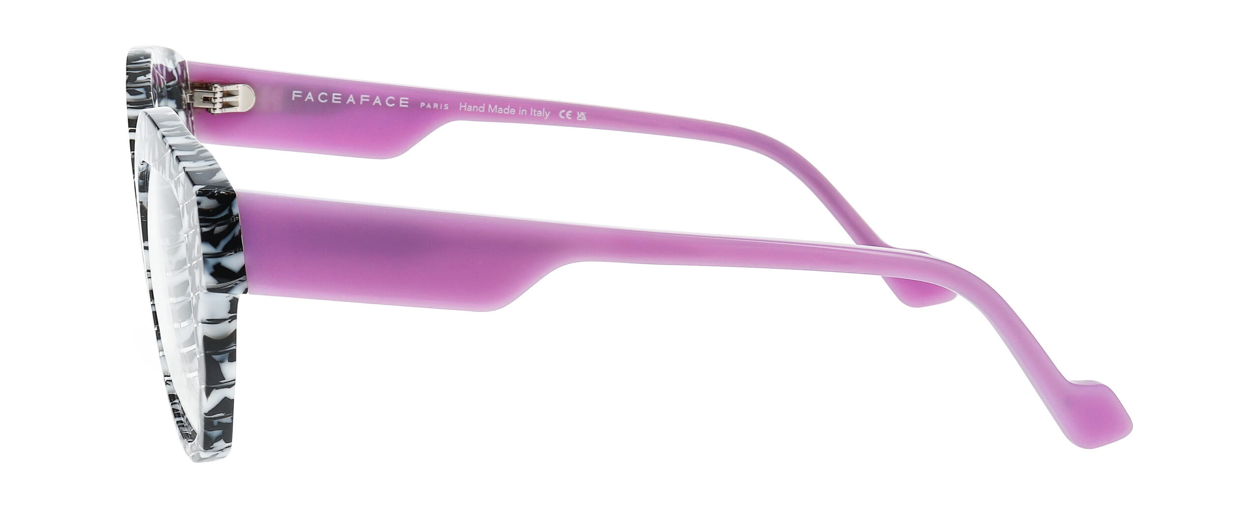 2025_04_FaceAFace_FRAMED-1_COL_5041_90_5713252580439-1-scaled