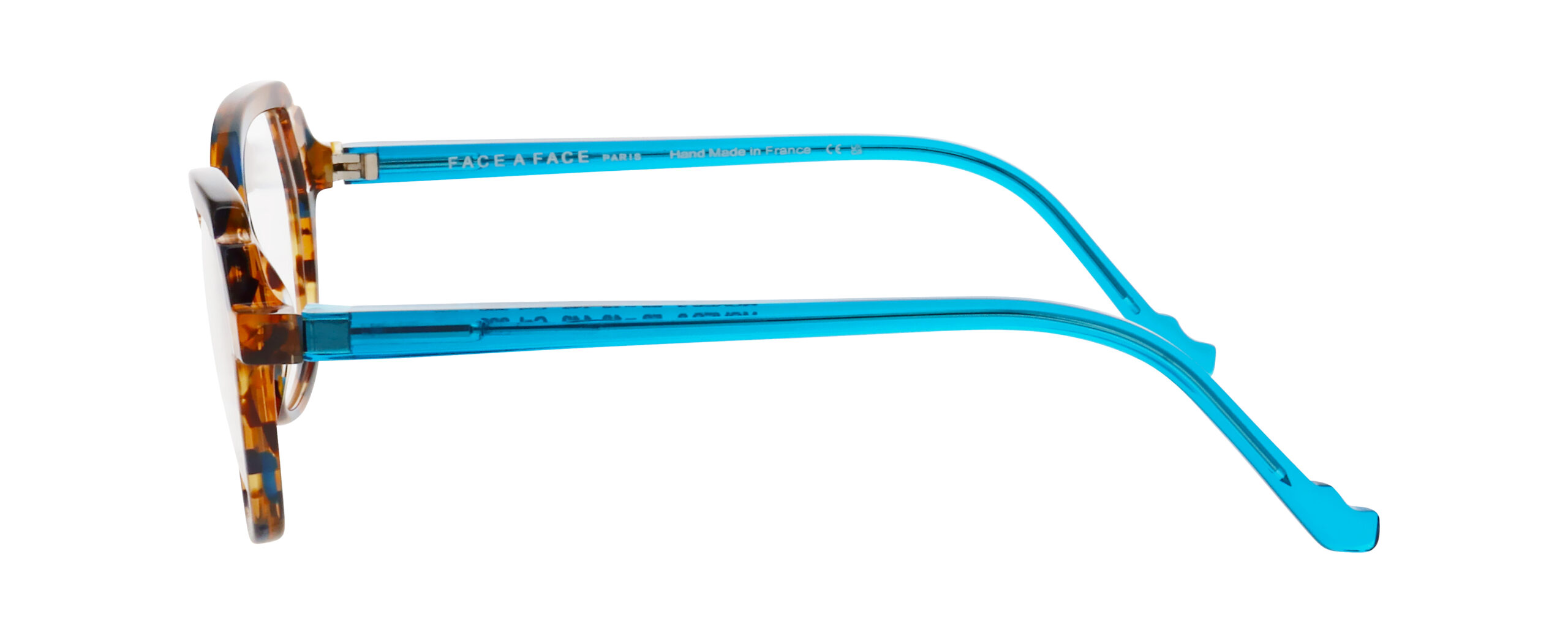 2025_04_FaceAFace_MOVES-3_COL_3004_90_5713252421435-1-scaled 2025_04_FaceAFace_MOVES-3_COL_3004_90_5713252421435-1-scaled