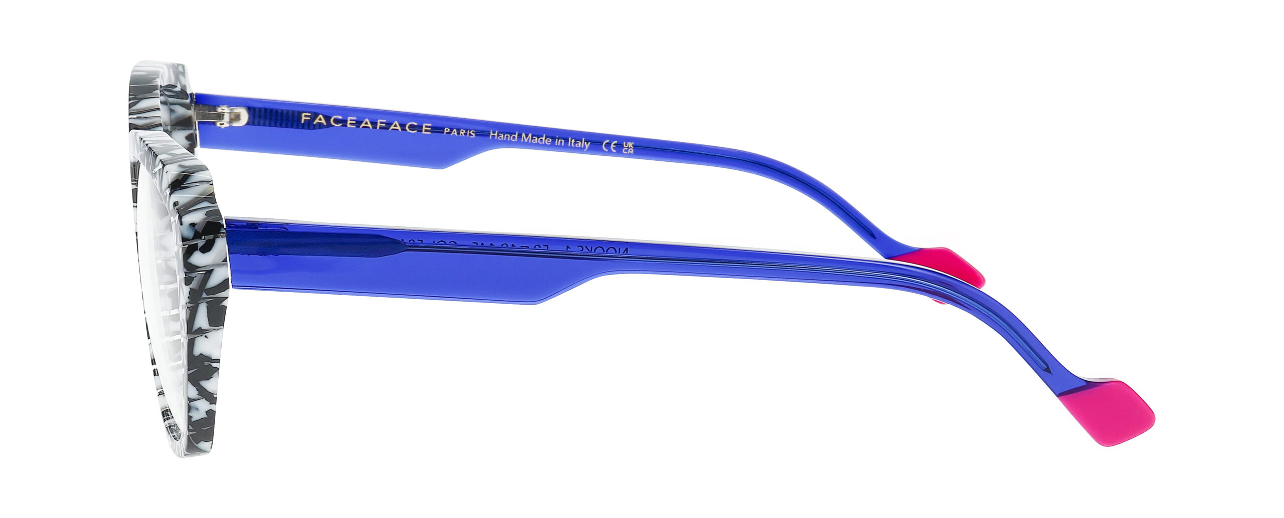 2025_04_FaceAFace_NOOKS-1_COL_5041_90_5713252581290-1-scaled