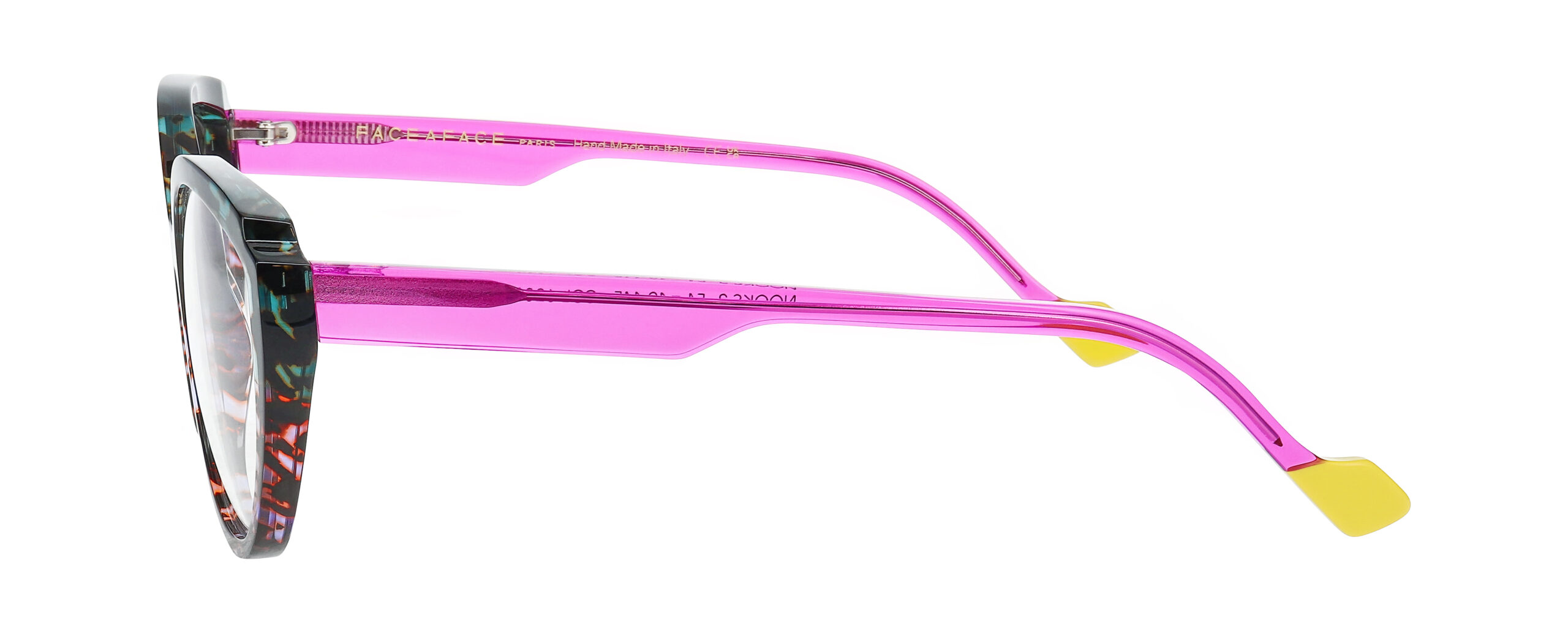 2025_04_FaceAFace_NOOKS-2_COL_6200_90_5713252581542-1-scaled