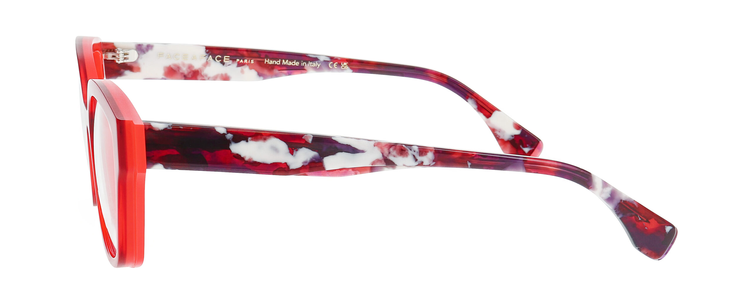 2025_04_FaceAFace_OFFSET-1_COL_2216_90_5713252600045-1-scaled 2025_04_FaceAFace_OFFSET-1_COL_2216_90_5713252600045-1-scaled