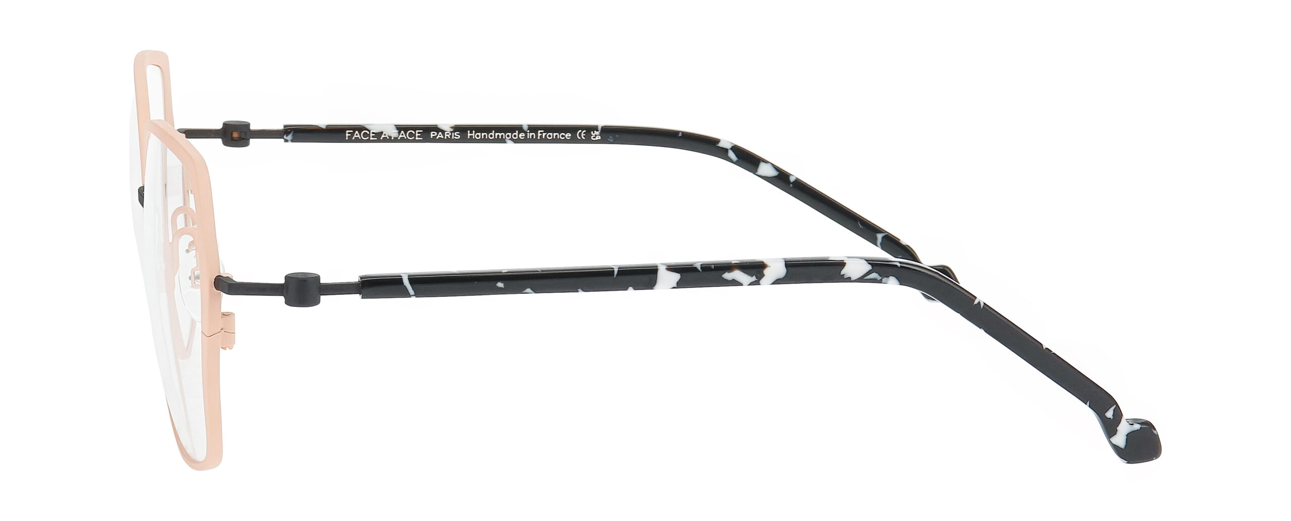 2025_04_FaceAFace_SWING-3_COL_TM01_90_5713252580095-1-scaled