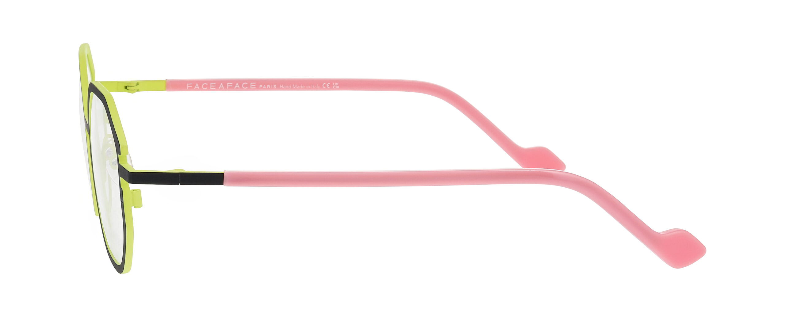 2025_04_FaceAFace_TWILL-1_COL_9616_90_5713252610440-1-scaled