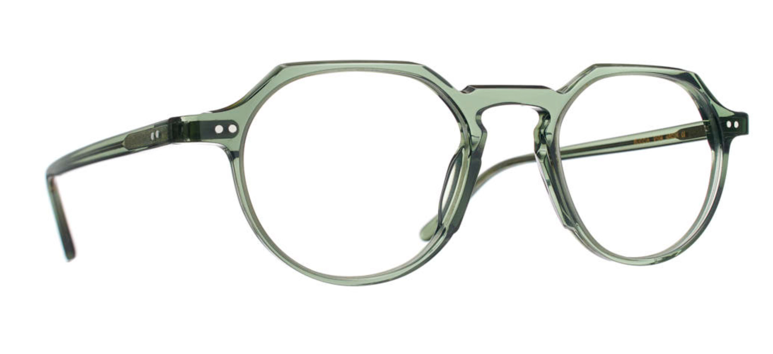 2025_05_41000959104-scaled