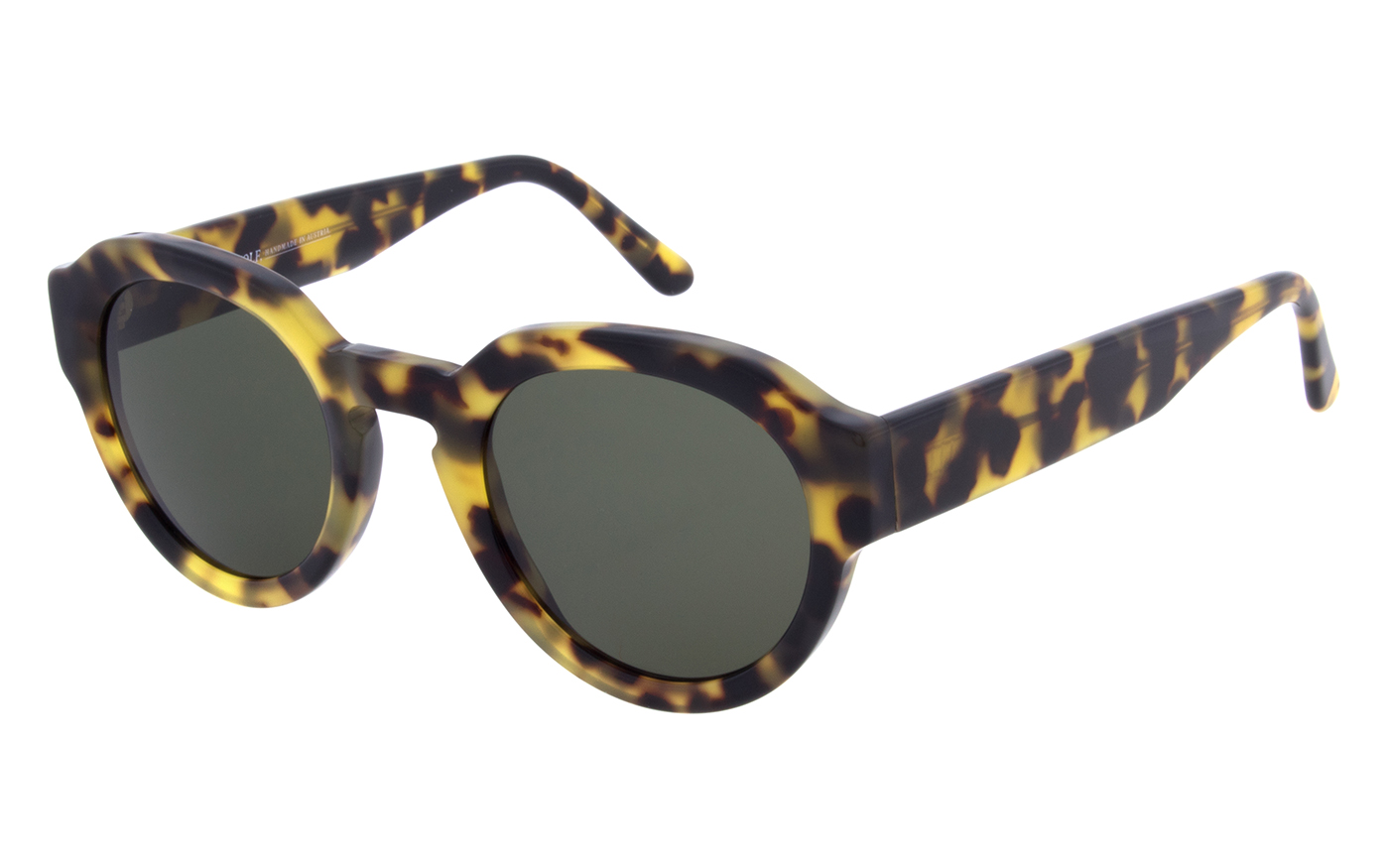 2025_07_LU_04_side 2025_07_LU_04_side