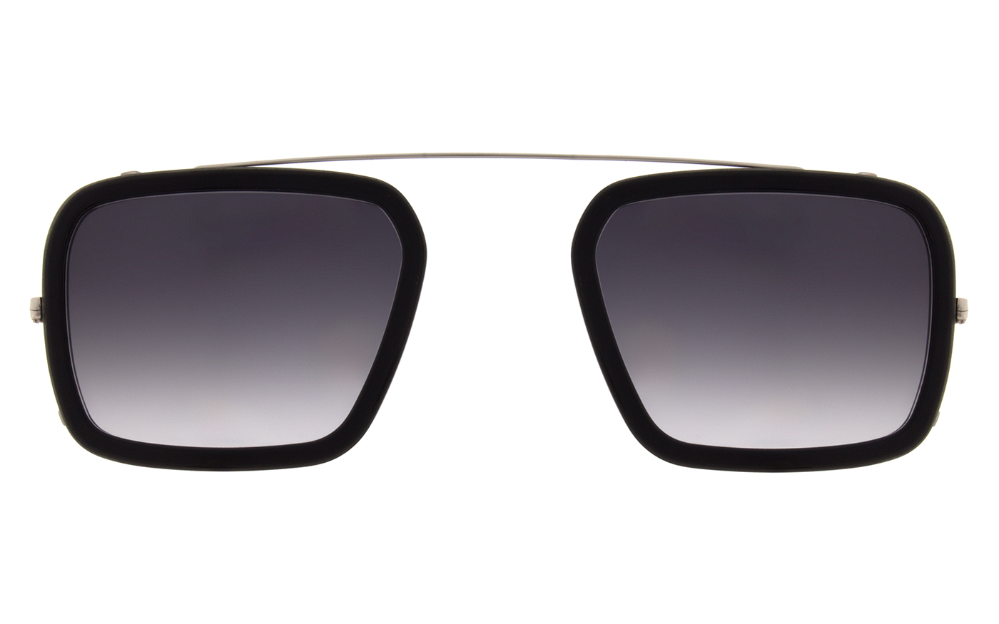 AW-AW12-CLIP_07_520